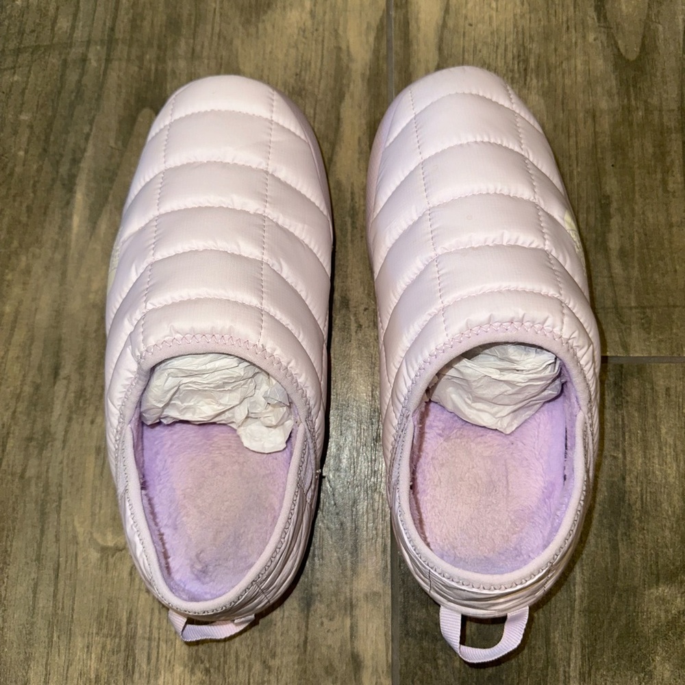 The North Face Women’s Thermoball Traction Mule Slippers